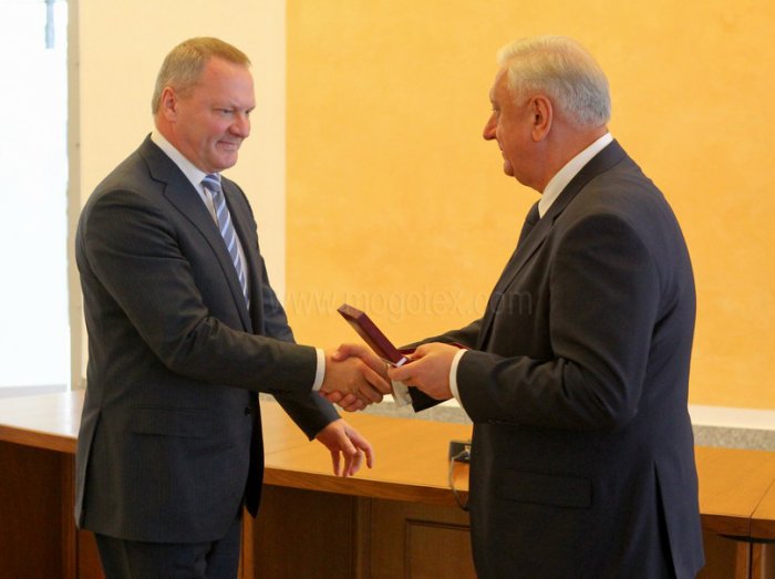 Виктор Матиевич награжден медалью «За трудовые заслуги»