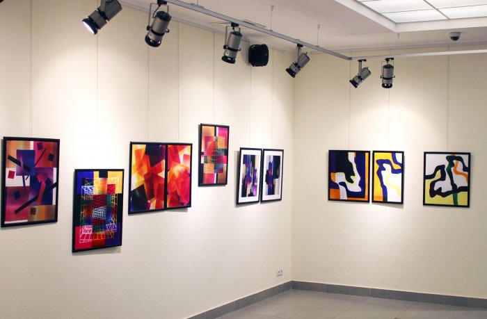 ​При поддержке «Моготекс» открылась выставка росписи по ткани