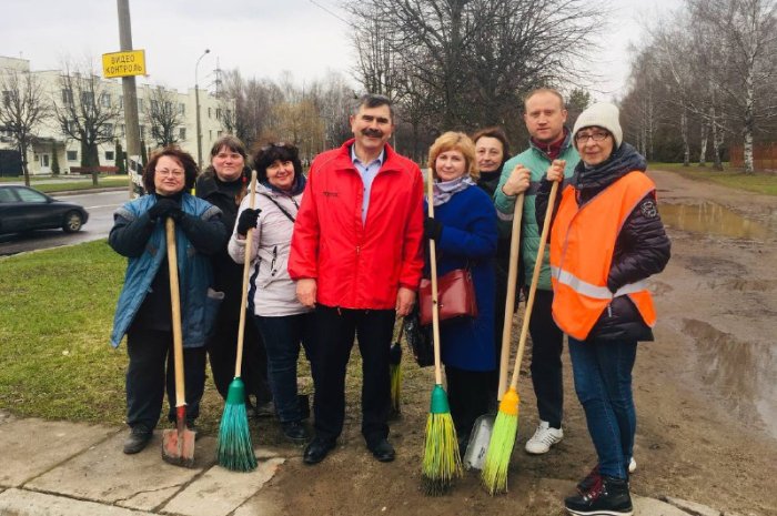 8 апреля коллектив ОАО «Моготекс» принял активное участие в городском субботнике